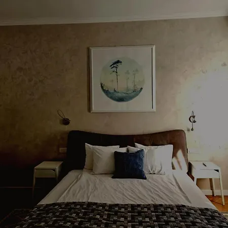 Modern Si Spatios Appartement Boekarest